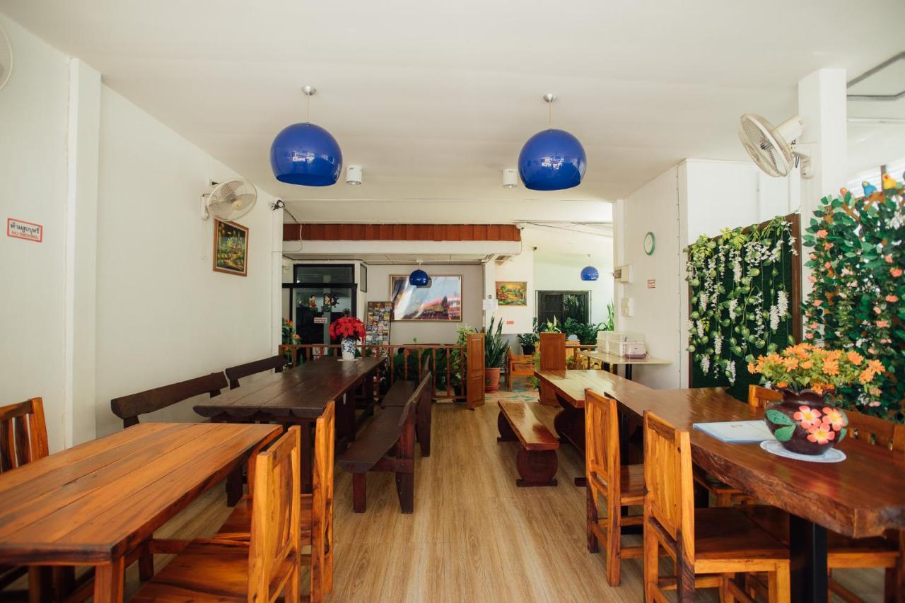 Nu Phen Homestay Chiang Mai Ngoại thất bức ảnh
