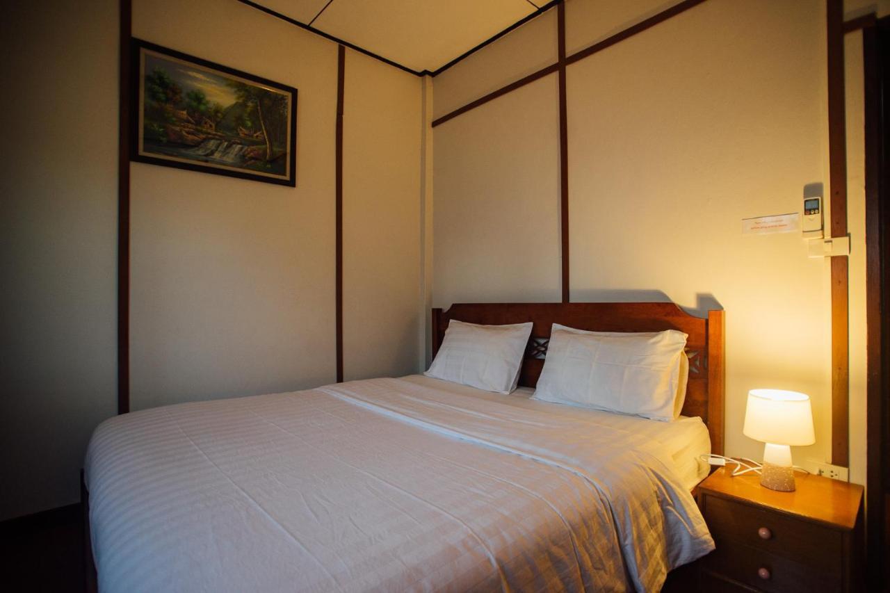 Nu Phen Homestay Chiang Mai Ngoại thất bức ảnh